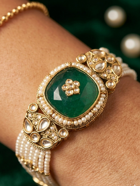 The Imperial Emerald Pearl Bracelet