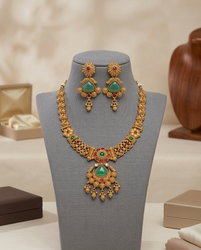 The Vrinda Emerald Guttapusalu Set