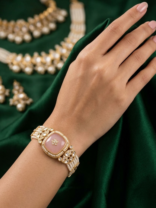 The Gulabi Grace Pearl Bracelet