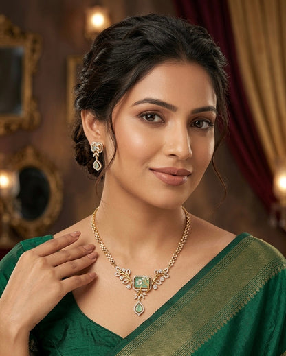 Elitare Mint Green Leaf Grace Necklace